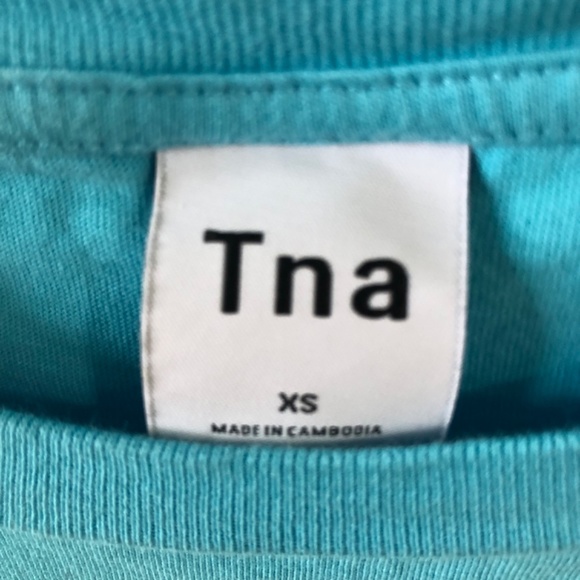 Blue TNA tshirt - Picture 2 of 3